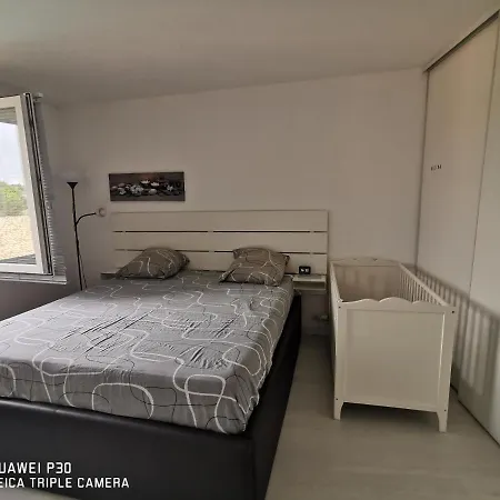 アパート Maison Moderne Quartier Vacquerolles *